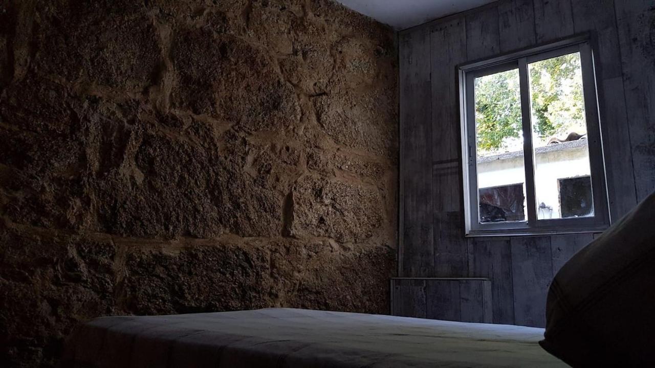 הוילה סנטיאגו דה קומפוסטלה Casa De Piedra Tipica מראה חיצוני תמונה